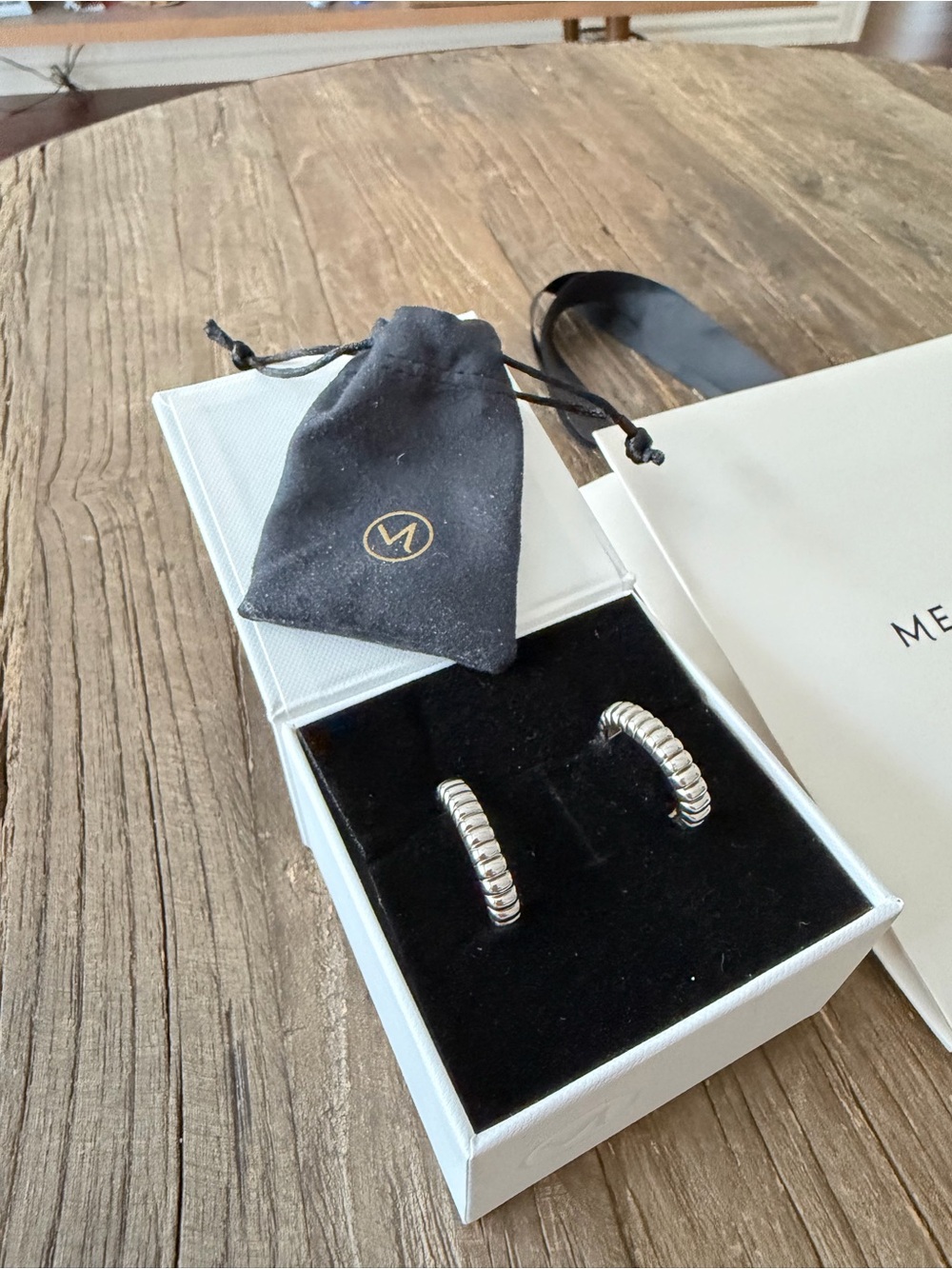 Mejuri Silver Rope Hoop Earrings - Picture 2 of 4